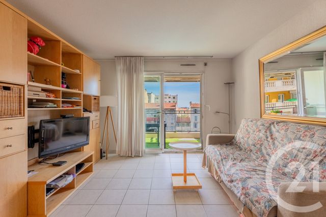 Appartement F2 à vendre - 2 pièces - 37.2 m2 - NICE - 06 - PROVENCE-ALPES-COTE-D-AZUR - Century 21 Lafage Transactions