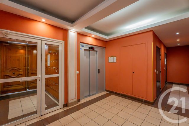 Appartement F2 à vendre - 2 pièces - 37.2 m2 - NICE - 06 - PROVENCE-ALPES-COTE-D-AZUR - Century 21 Lafage Transactions
