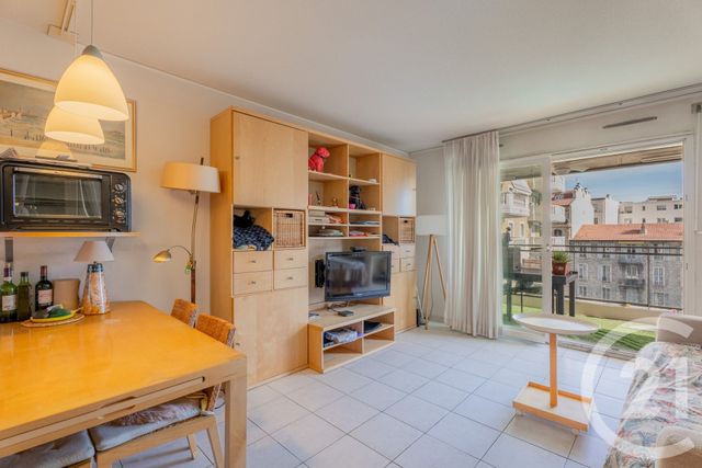 Appartement F2 à vendre - 2 pièces - 37.2 m2 - NICE - 06 - PROVENCE-ALPES-COTE-D-AZUR - Century 21 Lafage Transactions