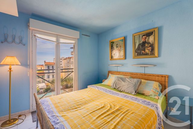 Appartement F2 à vendre - 2 pièces - 37.2 m2 - NICE - 06 - PROVENCE-ALPES-COTE-D-AZUR - Century 21 Lafage Transactions