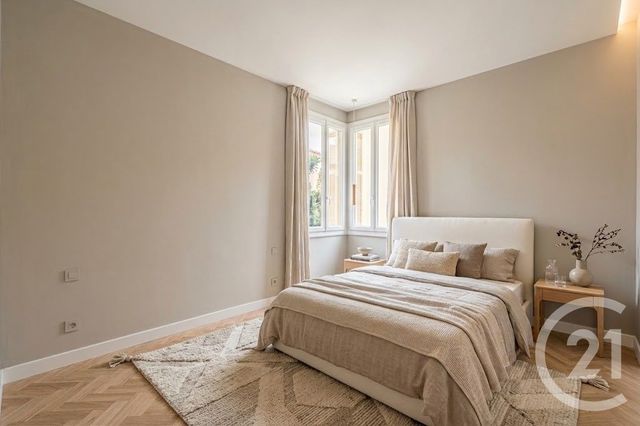 Appartement F4 à vendre - 4 pièces - 100.3 m2 - NICE - 06 - PROVENCE-ALPES-COTE-D-AZUR - Century 21 Lafage Transactions