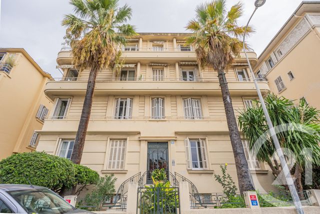 Appartement F4 à vendre - 4 pièces - 100.3 m2 - NICE - 06 - PROVENCE-ALPES-COTE-D-AZUR - Century 21 Lafage Transactions
