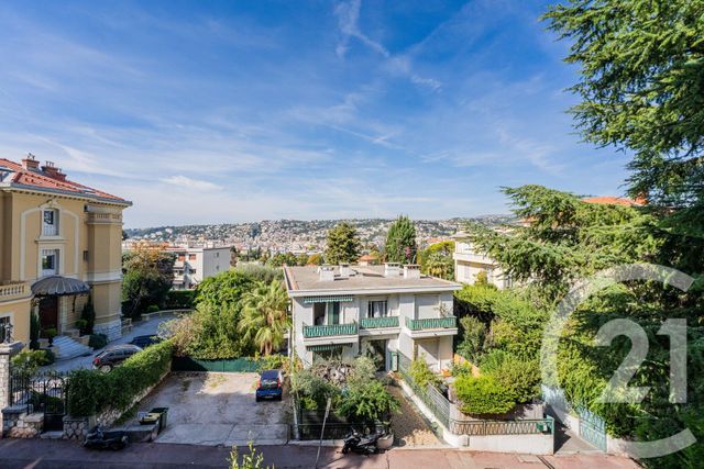 Appartement F3 à vendre - 3 pièces - 74.84 m2 - NICE - 06 - PROVENCE-ALPES-COTE-D-AZUR - Century 21 Lafage Transactions