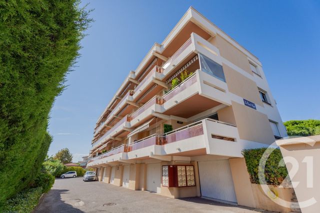 Appartement F2 à vendre - 2 pièces - 55.54 m2 - ANTIBES - 06 - PROVENCE-ALPES-COTE-D-AZUR - Century 21 Lafage Transactions