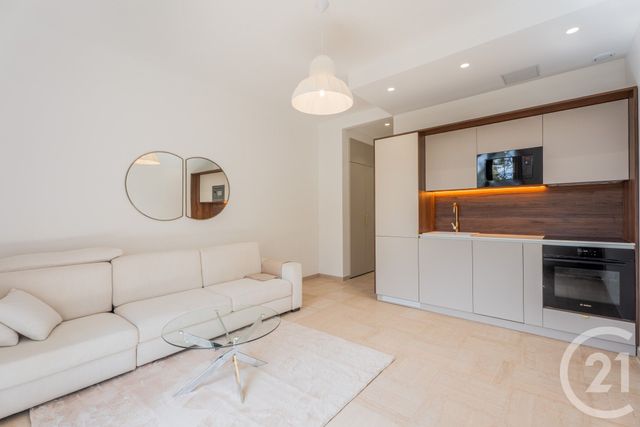 Appartement Studio à vendre - 1 pièce - 27.93 m2 - NICE - 06 - PROVENCE-ALPES-COTE-D-AZUR - Century 21 Lafage Transactions
