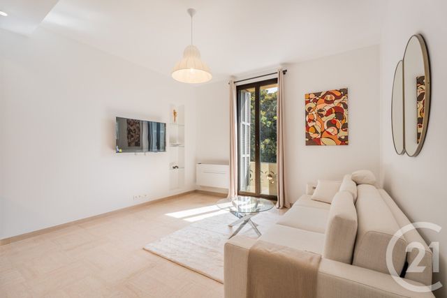 Appartement Studio à vendre - 1 pièce - 27.93 m2 - NICE - 06 - PROVENCE-ALPES-COTE-D-AZUR - Century 21 Lafage Transactions