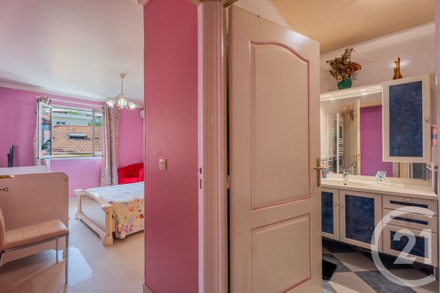 Appartement F7 à vendre - 7 pièces - 162.75 m2 - NICE - 06 - PROVENCE-ALPES-COTE-D-AZUR - Century 21 Lafage Transactions