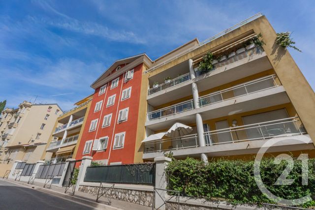 Appartement F7 à vendre - 7 pièces - 162.75 m2 - NICE - 06 - PROVENCE-ALPES-COTE-D-AZUR - Century 21 Lafage Transactions