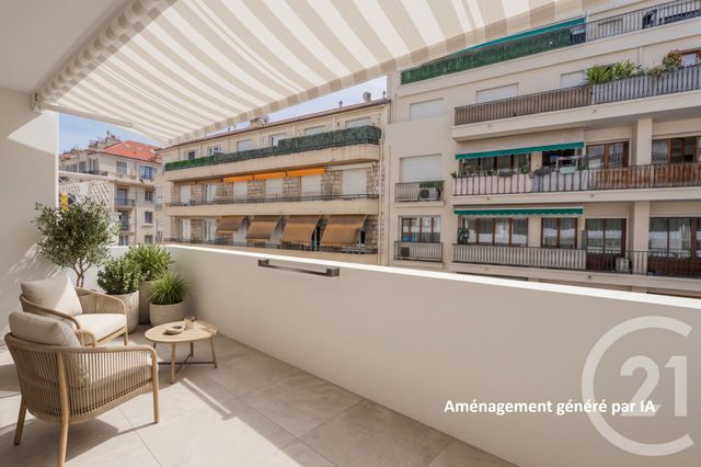 Appartement F4 à vendre - 4 pièces - 102.85 m2 - NICE - 06 - PROVENCE-ALPES-COTE-D-AZUR - Century 21 Lafage Transactions