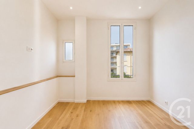 Appartement F3 à vendre - 3 pièces - 58.97 m2 - NICE - 06 - PROVENCE-ALPES-COTE-D-AZUR - Century 21 Lafage Transactions