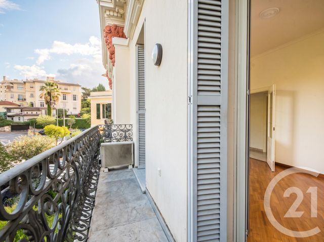 Appartement F2 à vendre - 2 pièces - 52.41 m2 - NICE - 06 - PROVENCE-ALPES-COTE-D-AZUR - Century 21 Lafage Transactions