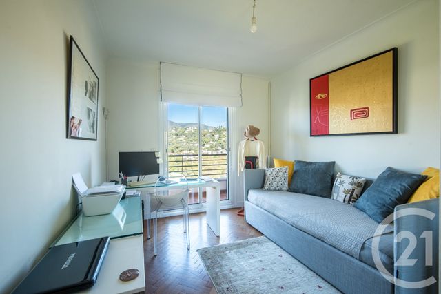 Appartement F3 à vendre - 3 pièces - 80.8 m2 - NICE - 06 - PROVENCE-ALPES-COTE-D-AZUR - Century 21 Lafage Transactions