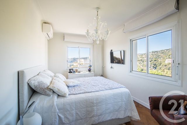 Appartement F3 à vendre - 3 pièces - 80.8 m2 - NICE - 06 - PROVENCE-ALPES-COTE-D-AZUR - Century 21 Lafage Transactions