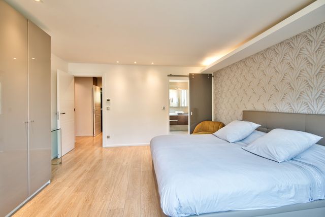 maison à vendre - 7 pièces - 190.05 m2 - NICE - 06 - PROVENCE-ALPES-COTE-D-AZUR - Century 21 Lafage Transactions