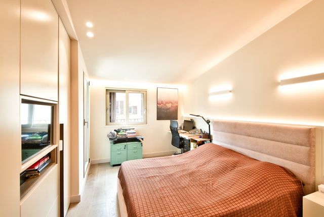 Appartement F4 à vendre - 5 pièces - 132.7 m2 - NICE - 06 - PROVENCE-ALPES-COTE-D-AZUR - Century 21 Lafage Transactions