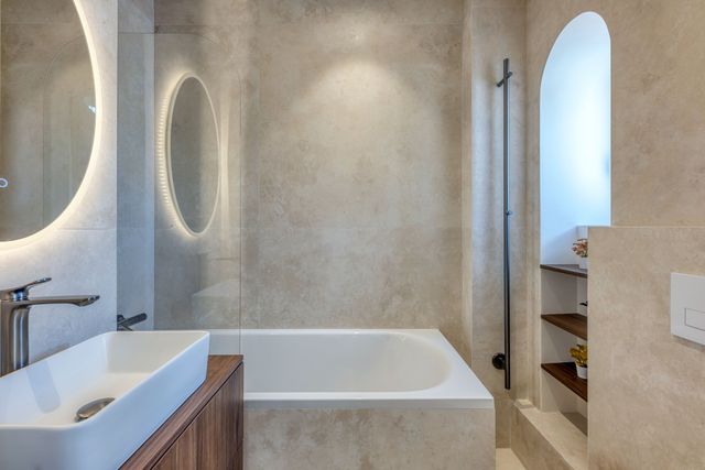 Appartement F3 à vendre - 3 pièces - 87.06 m2 - NICE - 06 - PROVENCE-ALPES-COTE-D-AZUR - Century 21 Lafage Transactions